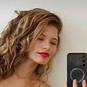 bustylola