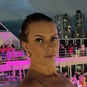 Amanda Pelozato