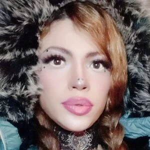 Ruby Bella Cruz