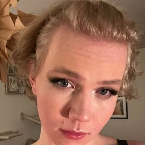 Brokenpeachtwink