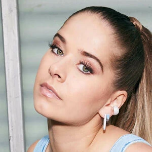 Laura Tesoro