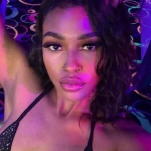 DrSexyyyKia