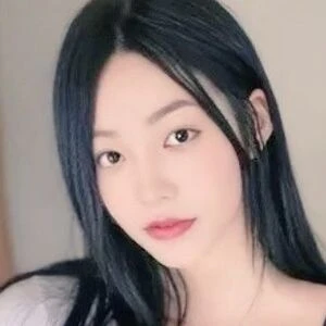 Tina Moon