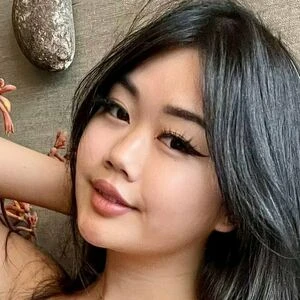Hallewaifu