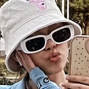 Lilcutebitch