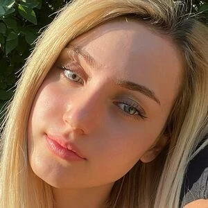 Azra Nur