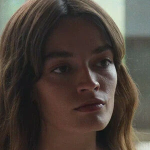 Emma Mackey