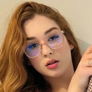 Angela Peres