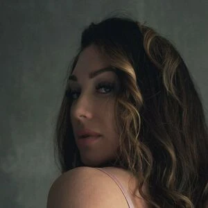 Ashley Lakomowski