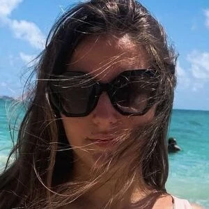 Women In Bikinis