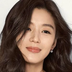 Jun Jihyun