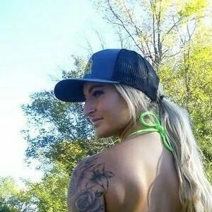 Sasha 402