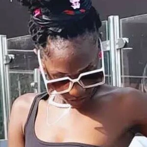 angel_inblack2