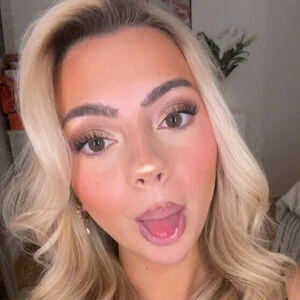 Alexandra Tsolakidis