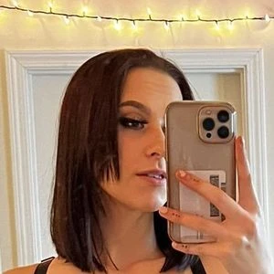 ashleyhott