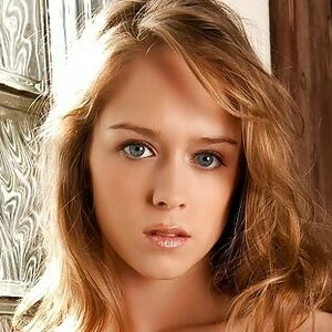 Foxy Laura