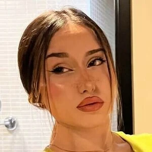 lealessandra_