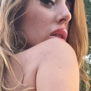 leahxtravis