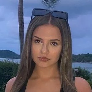 hollythauls