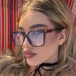 HotBlondeBaby