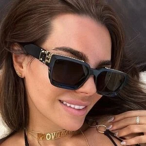 Nadine Mirada