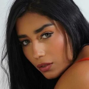 Sara_jonesxx