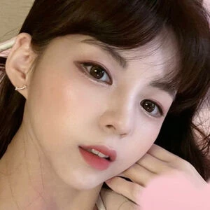 Hanny2727 로즈쨈