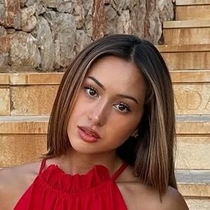 Lara Callon
