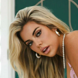 itsallienicole