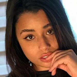foxyneves