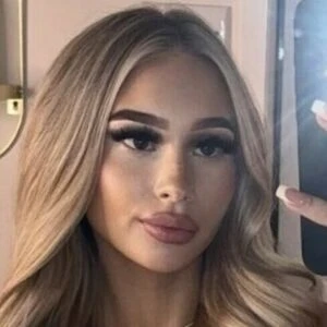 kourtneyyyj