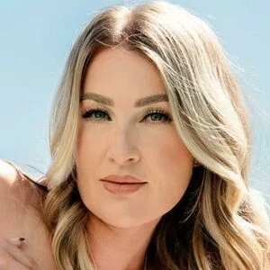 Ava Avalon