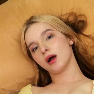 Molly Stone