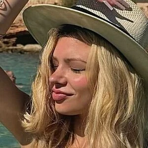Barbi Santa