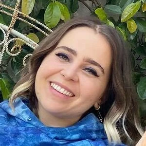 Mae Whitman