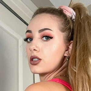 iworshipavaonyxfree