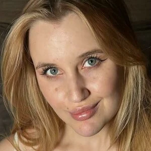 blondybella