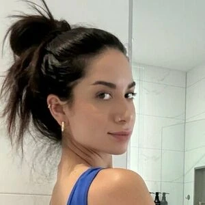 adrianaaaxo