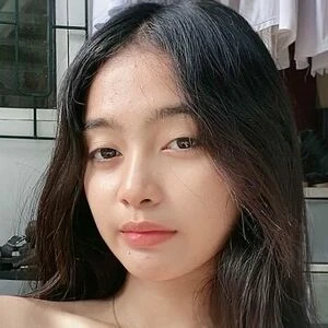 Jela Lorenelle