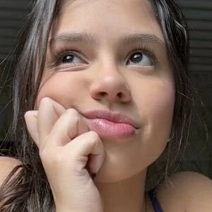 faby_acosta_vip