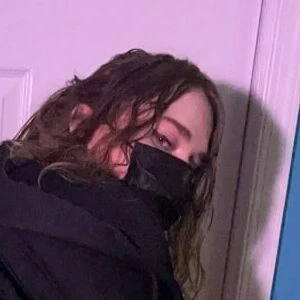 SluttyShyEmily
