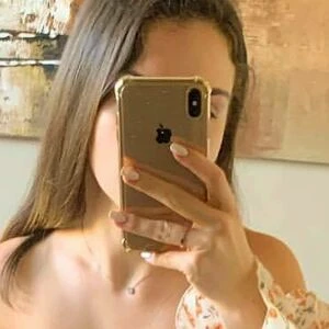 adriana.feetgirl