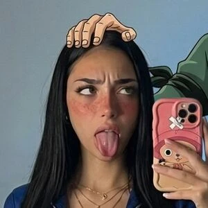 Nadia Bnt
