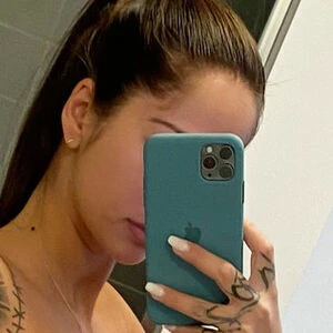 Stephaelle Macias