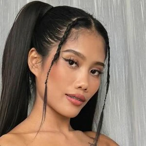 Mae Melody