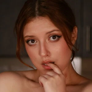 MiaFranklyn