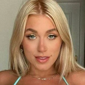 Ell Brooke