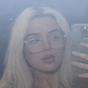 Blondelle69