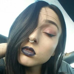 lonelypeaches