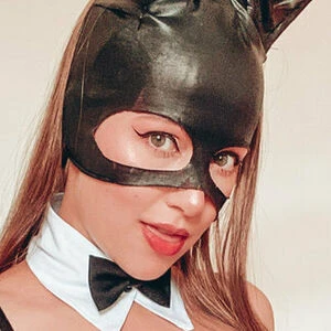 ArianaG
